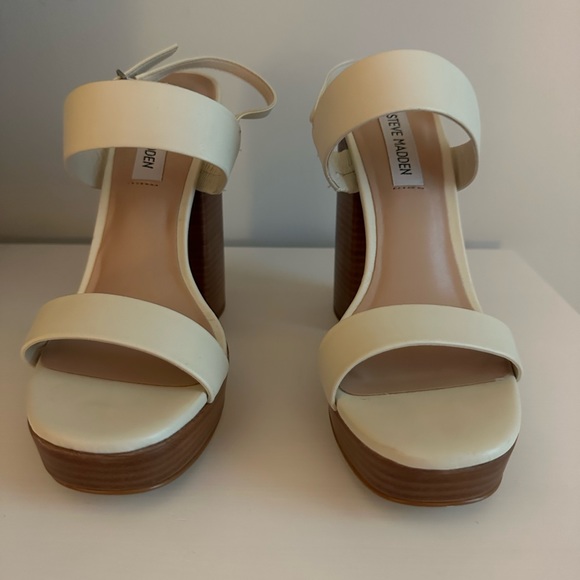 Steve Madden heels worn once - Picture 3 of 5